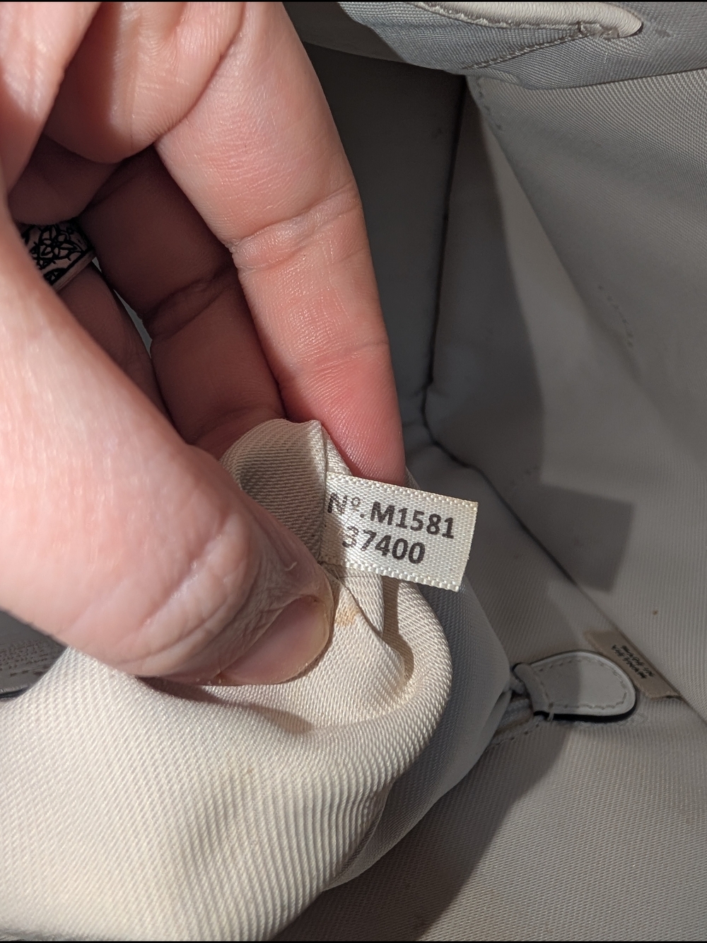 Coach Crosby Caryall Bag - Picture 11 of 15